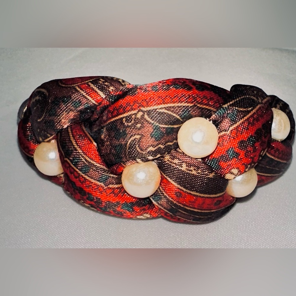Fabric hair barrette with pearl accent